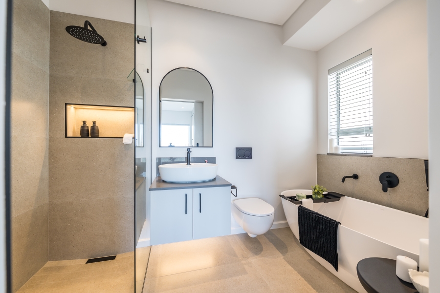 3 Bedroom Property for Sale in Heiderand Western Cape